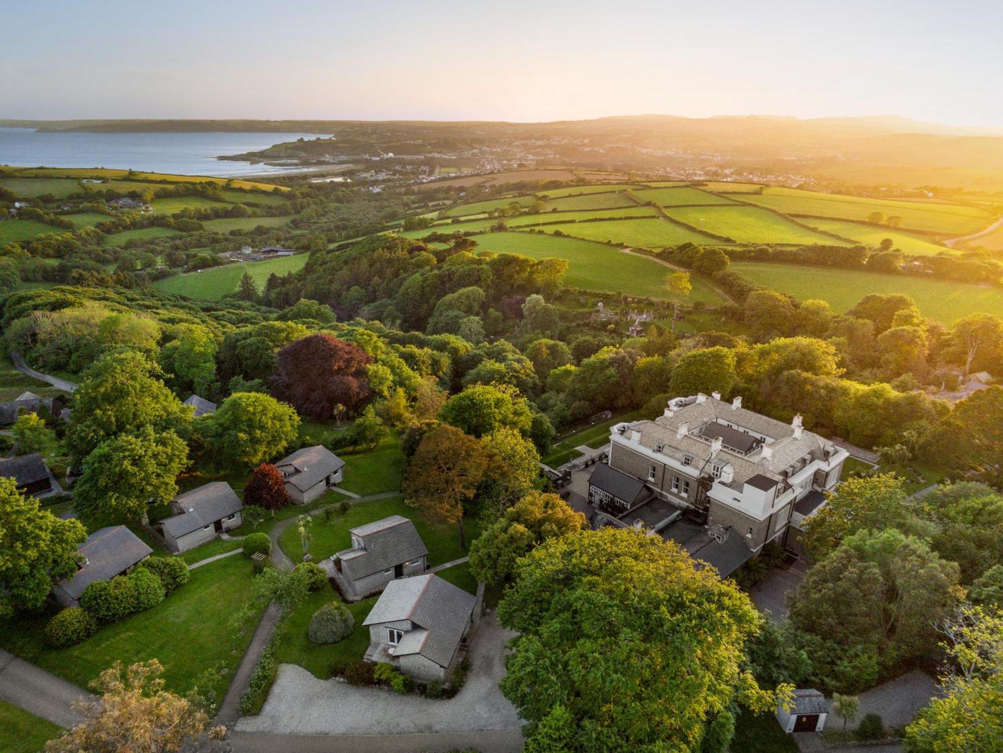 Trenython Manor Resort Фоуи Екстериор снимка